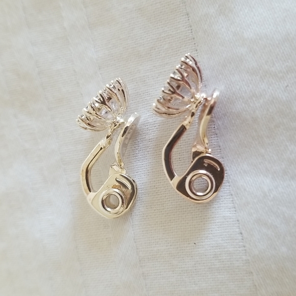 tjg Jewelry Vintage Tjg Silver Rhinestone Clip On Earrings Poshmark